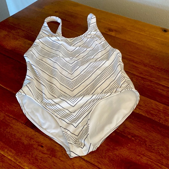 Athleta Other - Striped bathing suit size 38 B/C